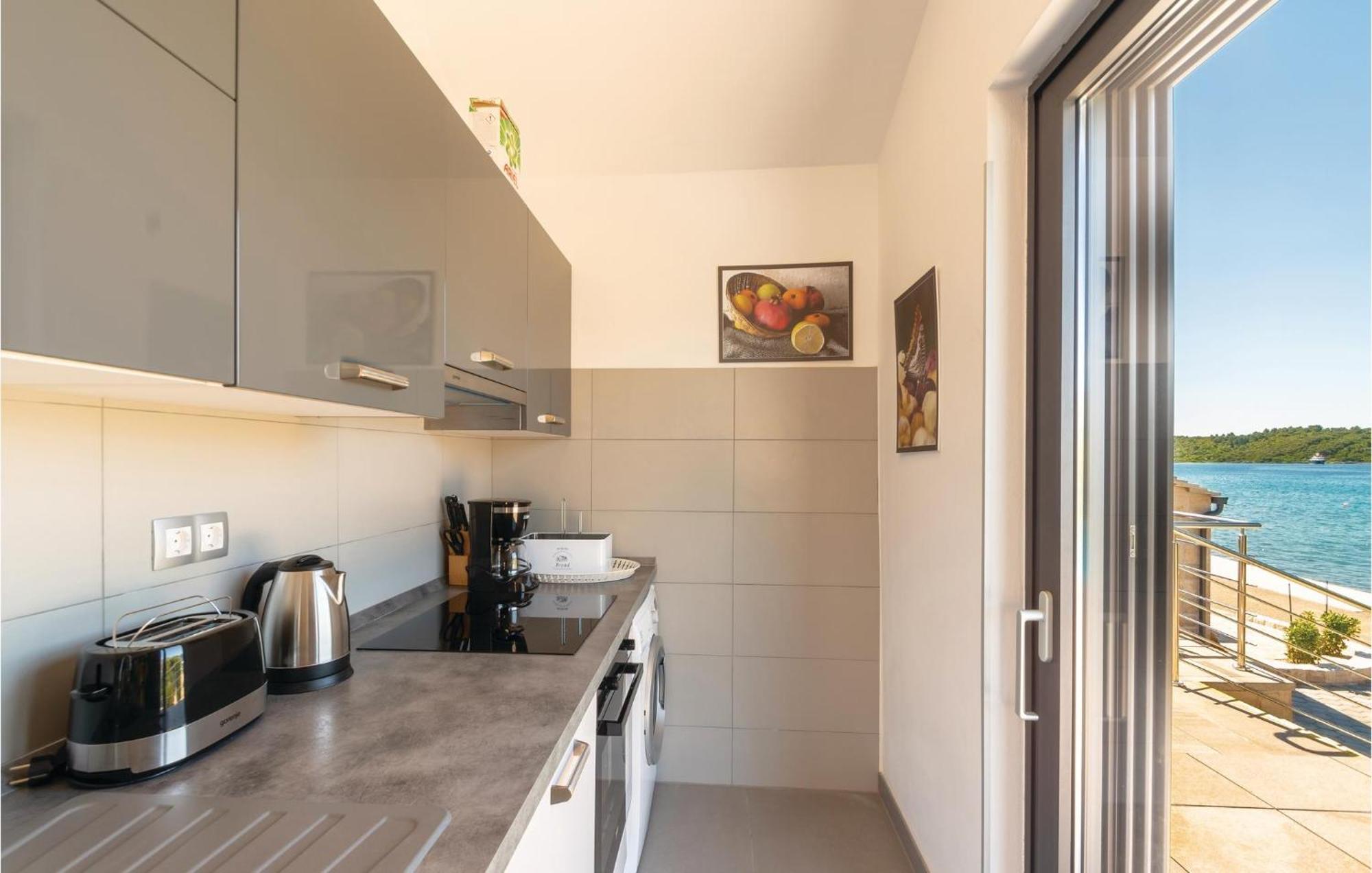 Nice Home In Kneze With Wifi Pupnat Εξωτερικό φωτογραφία