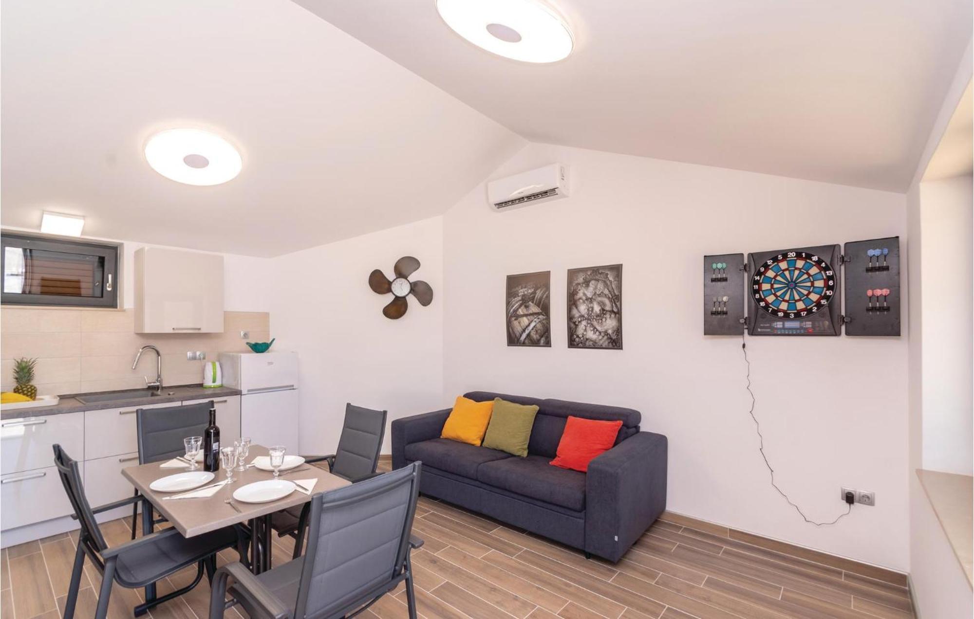 Nice Home In Kneze With Wifi Pupnat Εξωτερικό φωτογραφία
