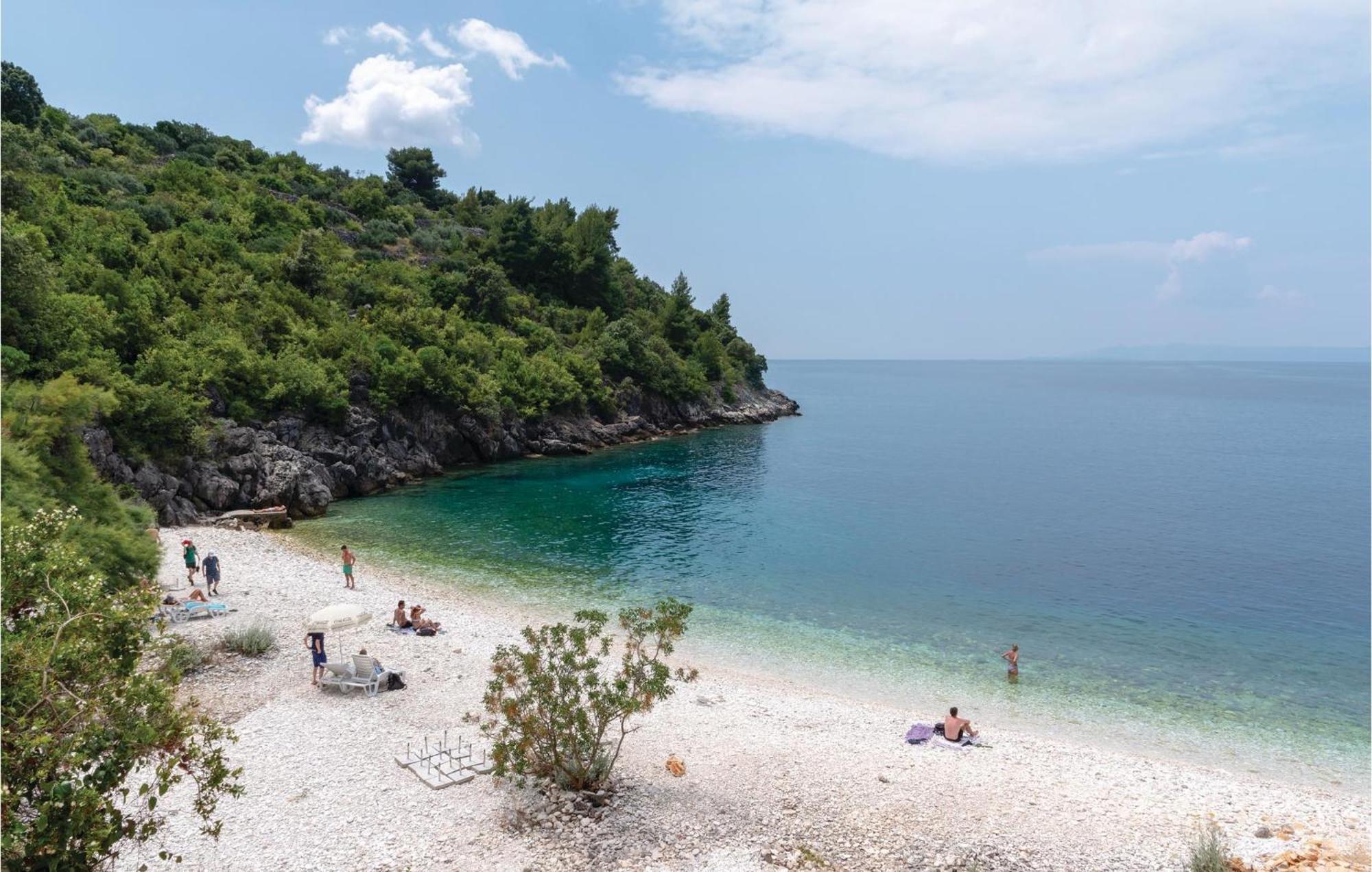 Nice Home In Kneze With Wifi Pupnat Εξωτερικό φωτογραφία