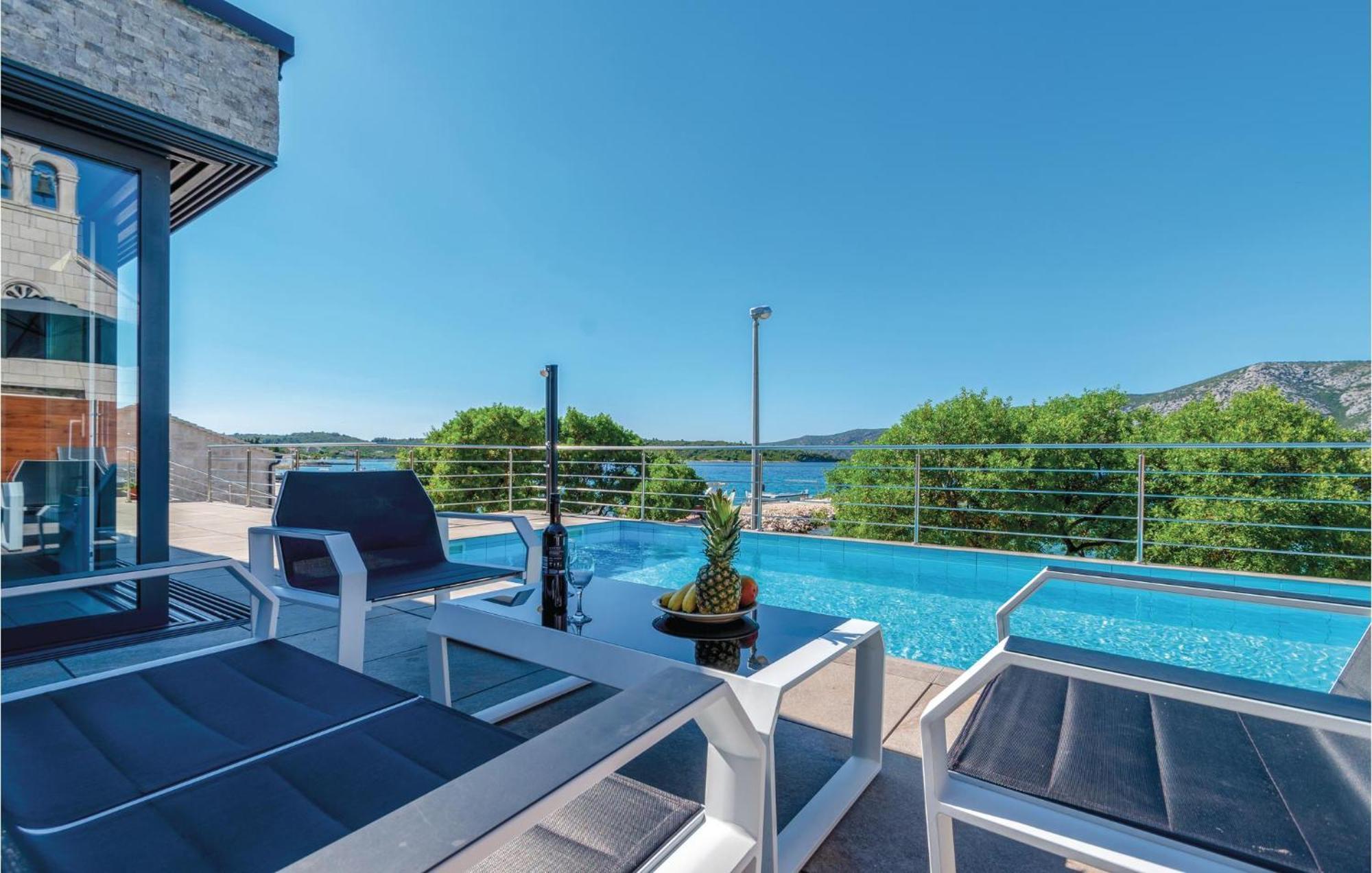 Nice Home In Kneze With Wifi Pupnat Εξωτερικό φωτογραφία